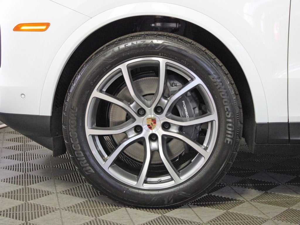 2025 Porsche Cayenne Coupe
