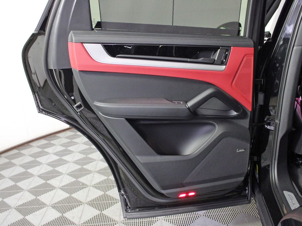 2026 Porsche Cayenne E-Hybrid