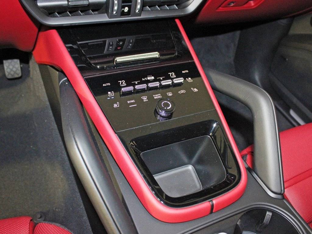 2026 Porsche Cayenne Base