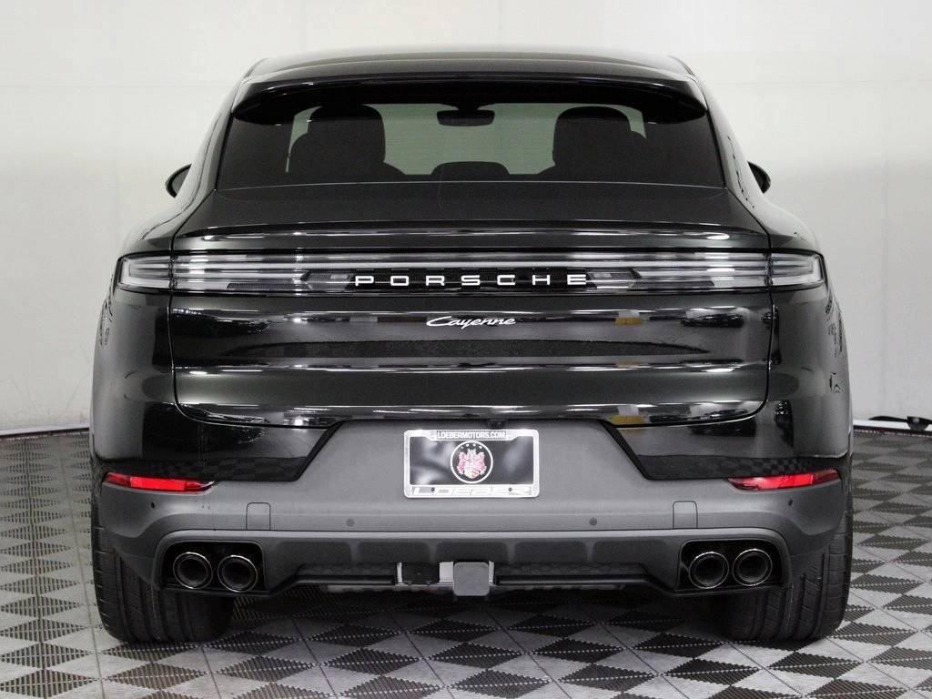2026 Porsche Cayenne Base