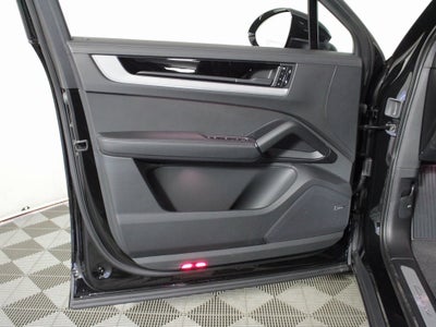 2026 Porsche Cayenne E-Hybrid Coupe