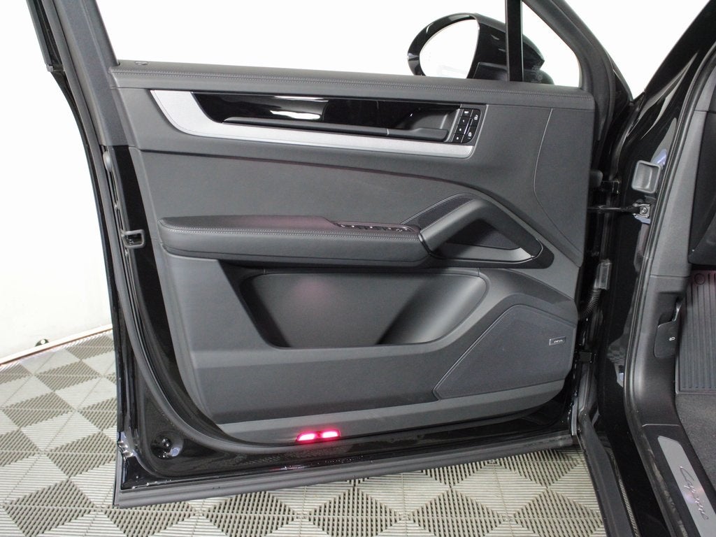 2026 Porsche Cayenne E-Hybrid Coupe