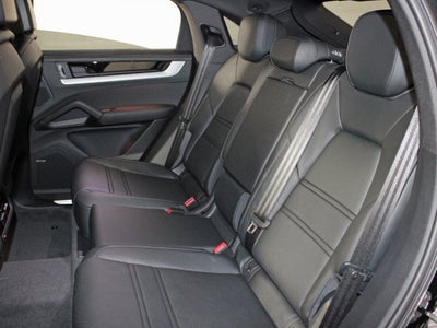 2026 Porsche Cayenne E-Hybrid Coupe