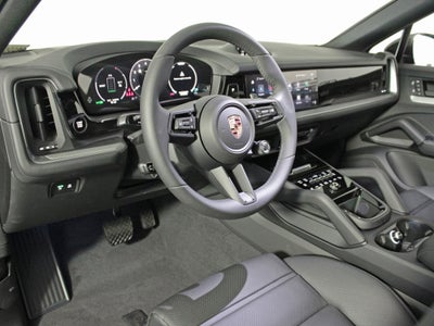 2026 Porsche Cayenne E-Hybrid Coupe