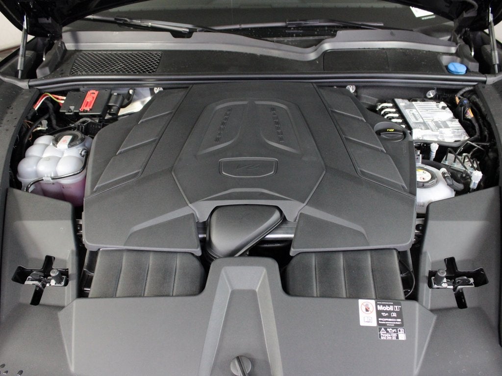 2026 Porsche Cayenne E-Hybrid Coupe