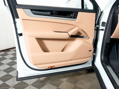 2026 Porsche Cayenne Base