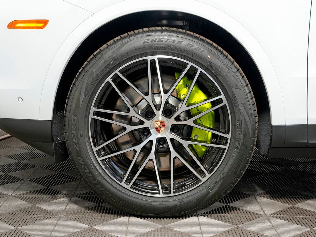 2026 Porsche Cayenne Base