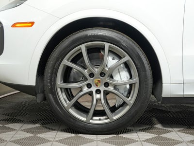 2023 Porsche Cayenne Turbo