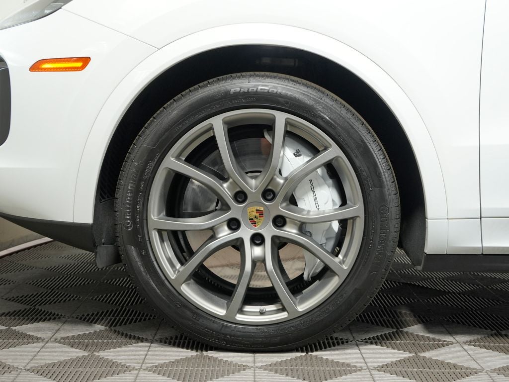 2023 Porsche Cayenne Turbo