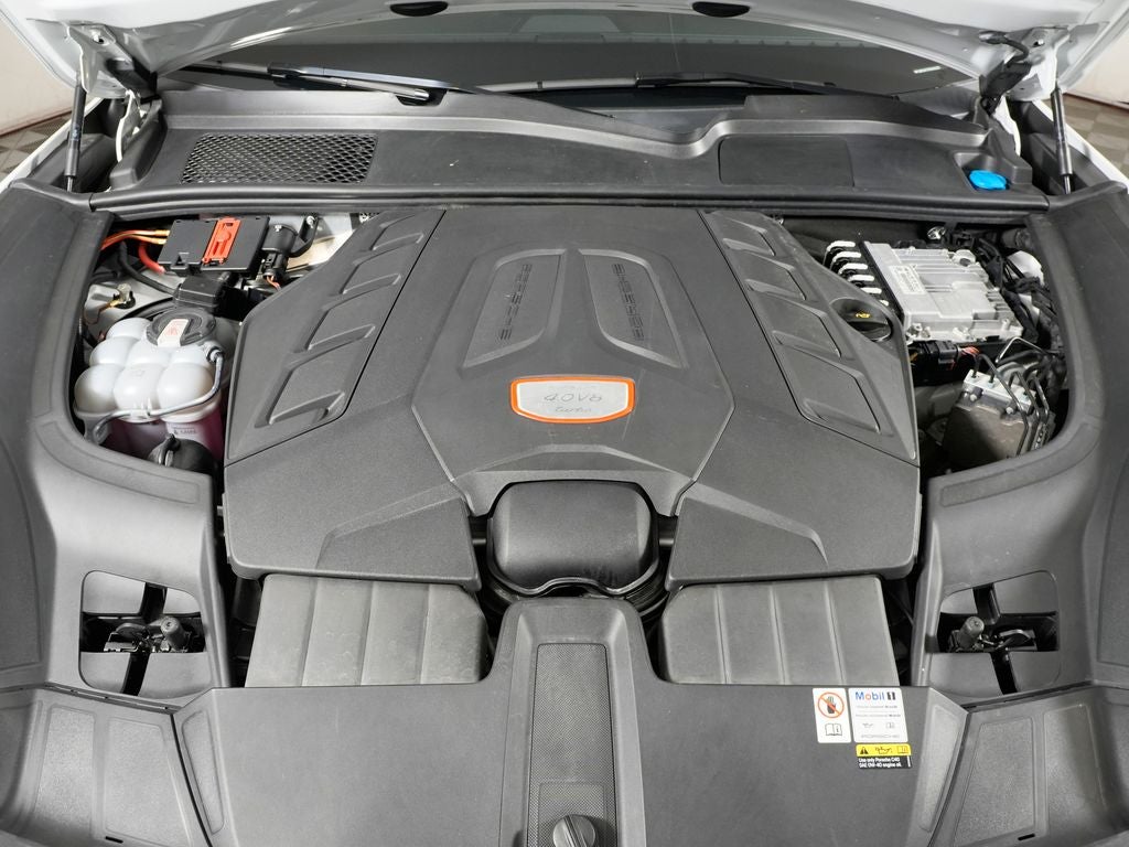 2023 Porsche Cayenne Turbo