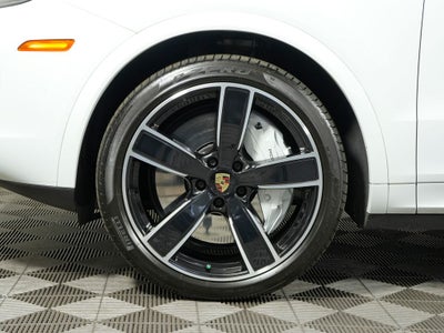 2023 Porsche Cayenne Turbo
