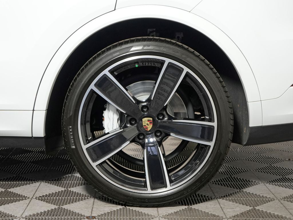 2023 Porsche Cayenne Turbo