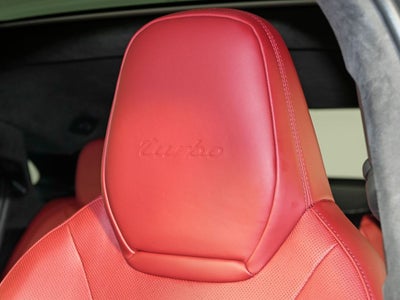 2023 Porsche Cayenne Turbo