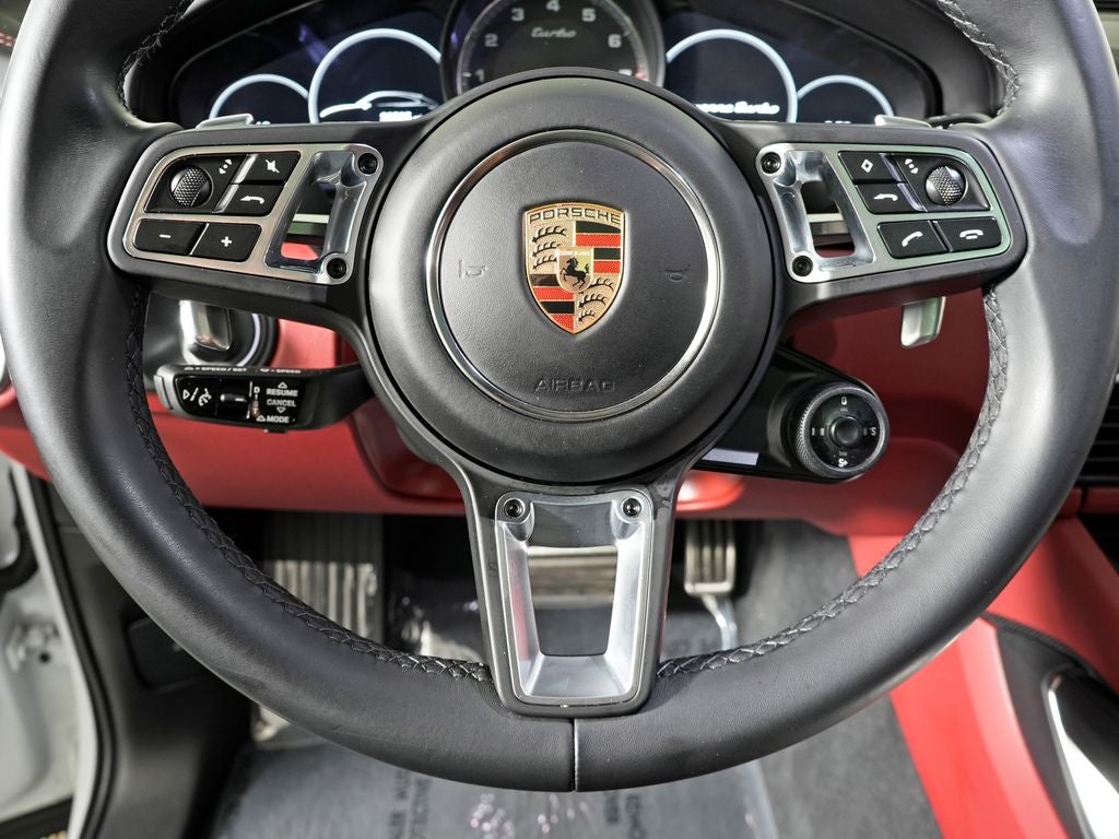 2023 Porsche Cayenne Turbo