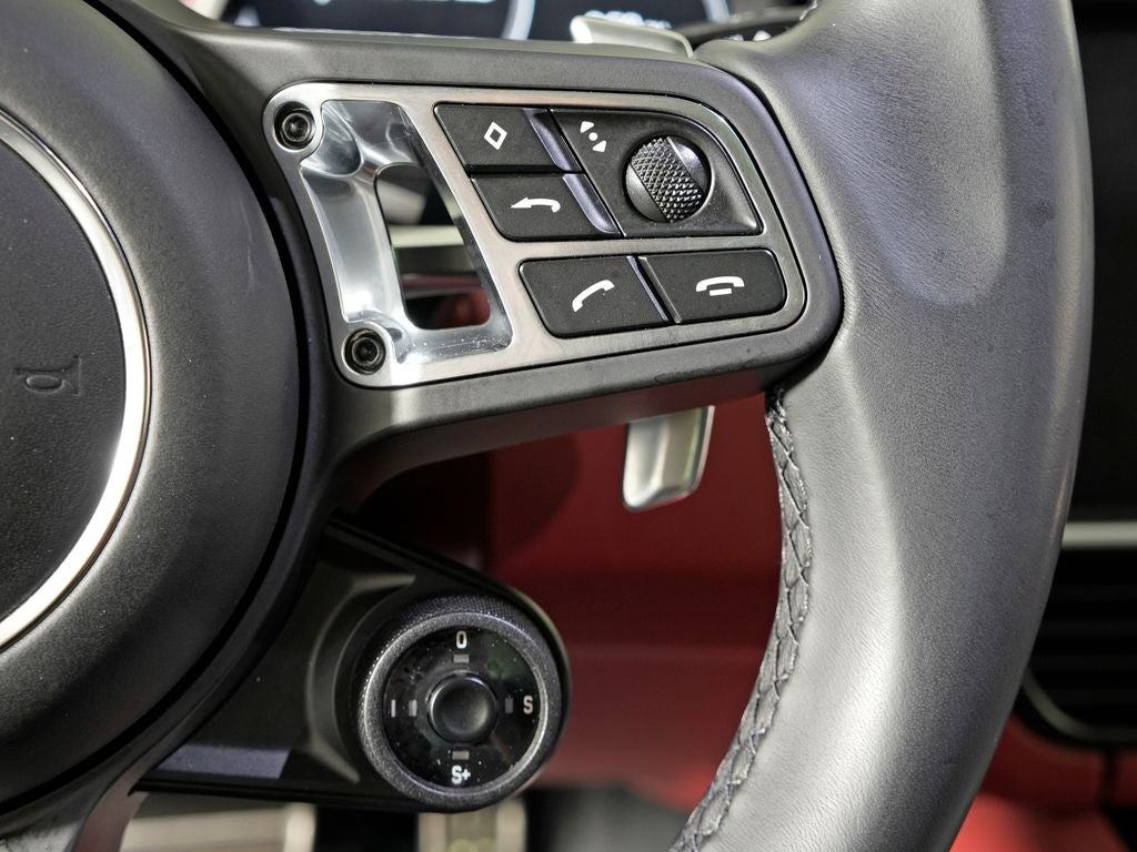 2023 Porsche Cayenne Turbo
