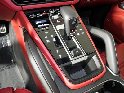 2023 Porsche Cayenne Turbo
