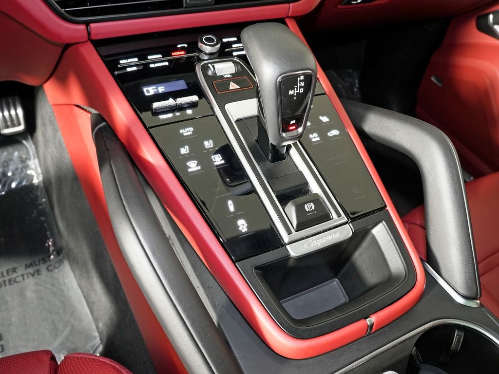2023 Porsche Cayenne Turbo