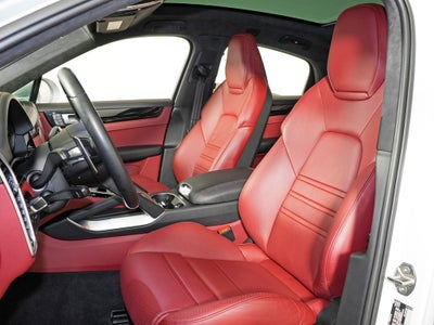 2023 Porsche Cayenne Turbo
