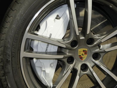 2023 Porsche Cayenne Turbo