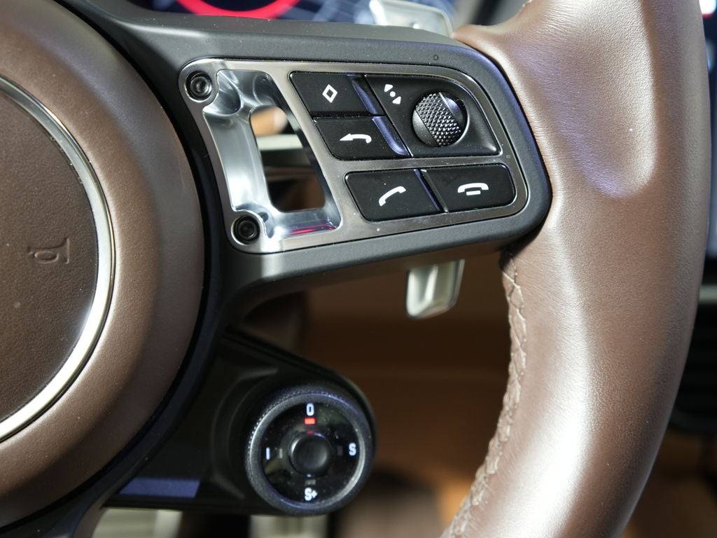 2023 Porsche Cayenne Turbo