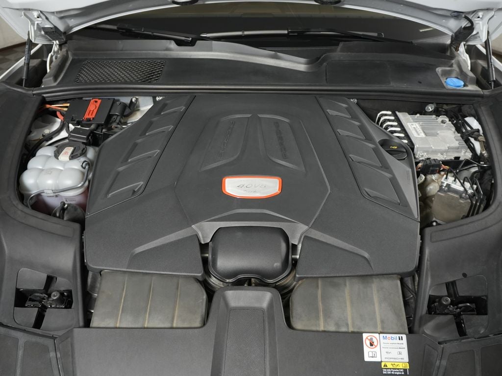 2023 Porsche Cayenne Turbo