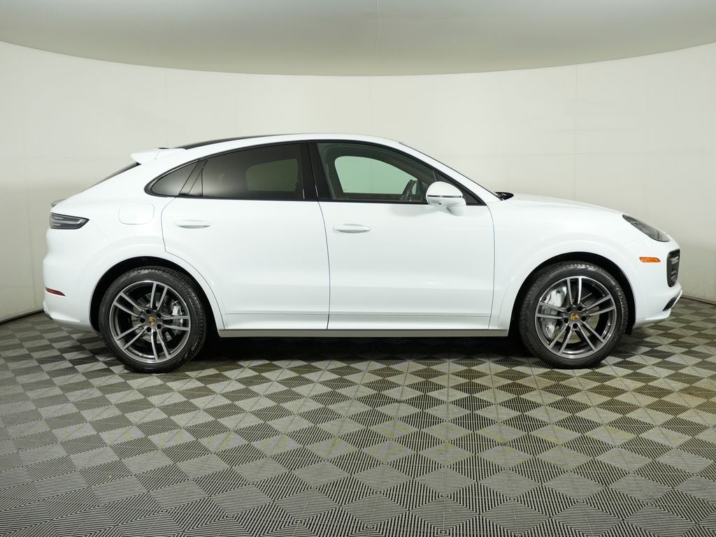 2023 Porsche Cayenne Turbo
