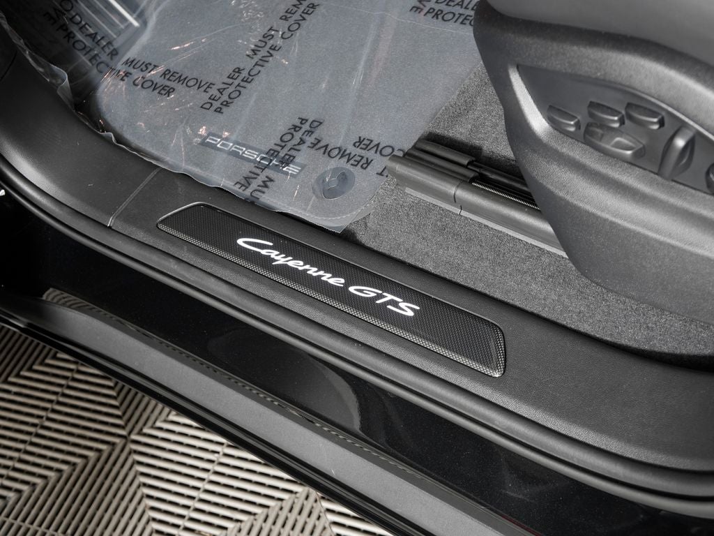 2026 Porsche Cayenne GTS Coupe