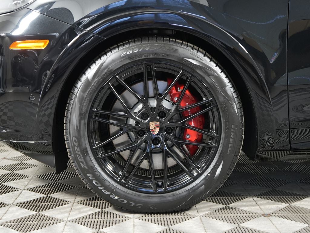 2026 Porsche Cayenne GTS Coupe