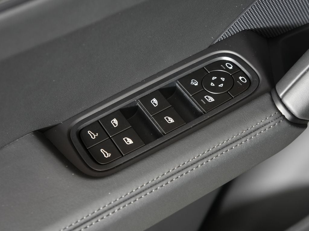 2026 Porsche Cayenne GTS Coupe