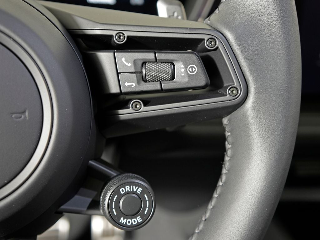 2026 Porsche Cayenne GTS Coupe