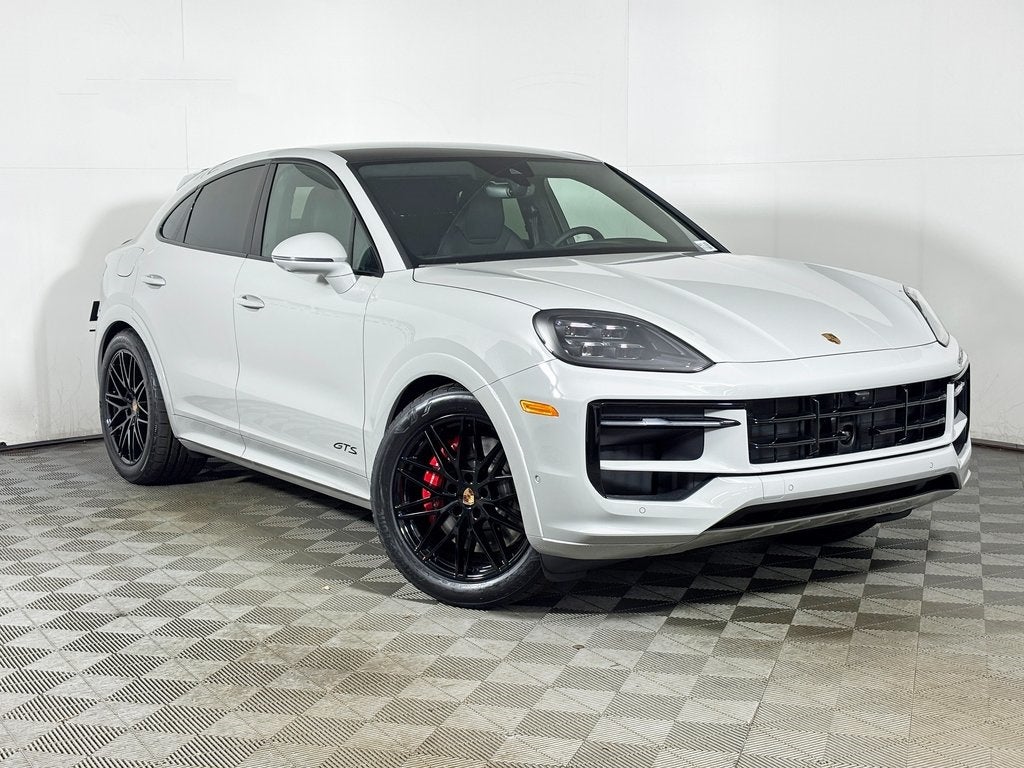 2026 Porsche Cayenne GTS Coupe