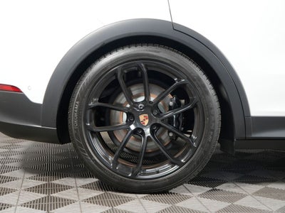 2025 Porsche Cayenne GTS