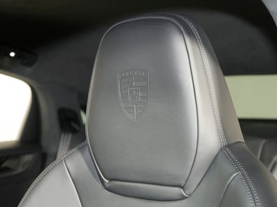 2025 Porsche Cayenne GTS