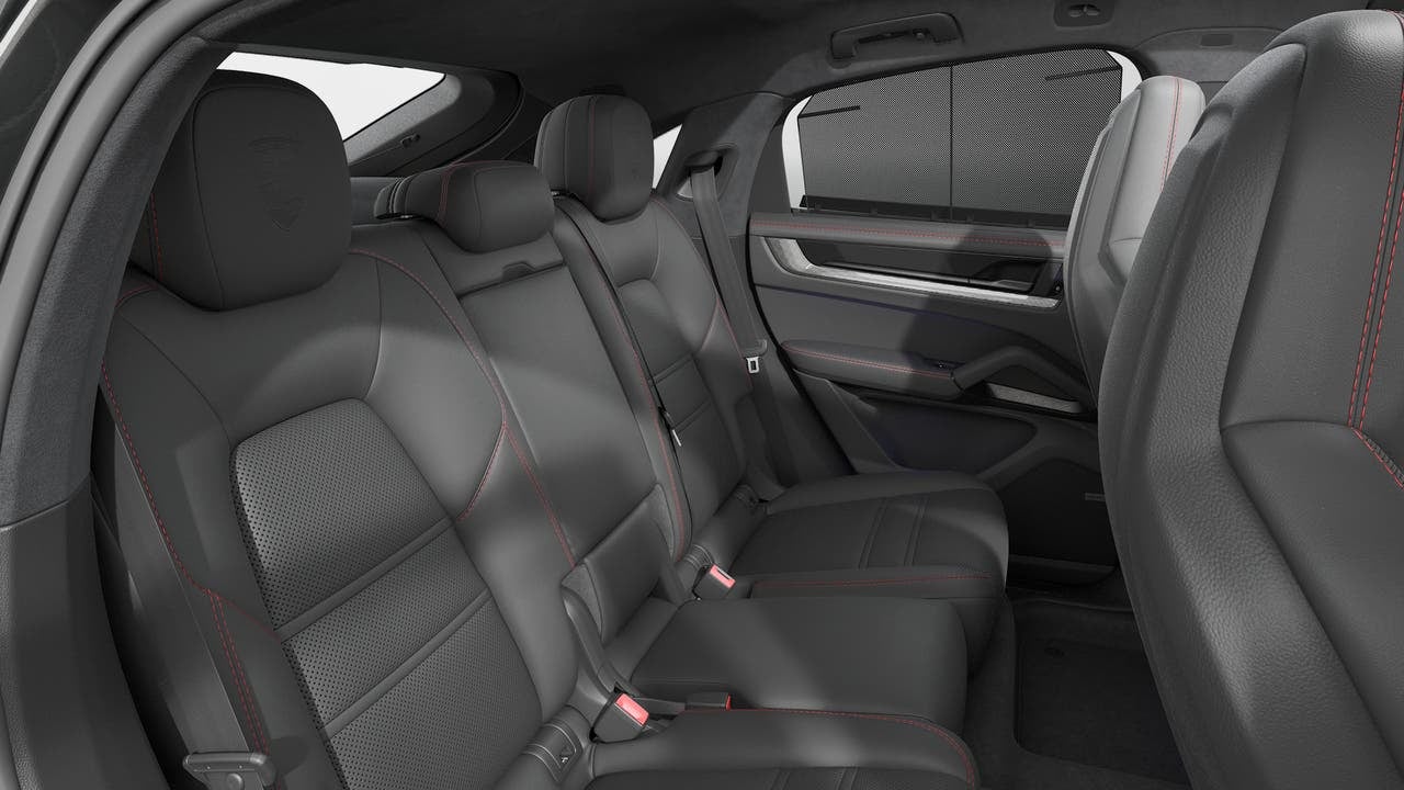 2026 Porsche Cayenne GTS
