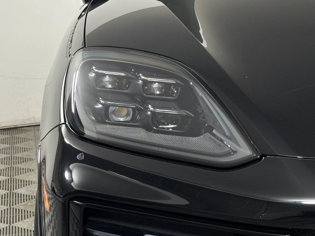 2026 Porsche Cayenne GTS