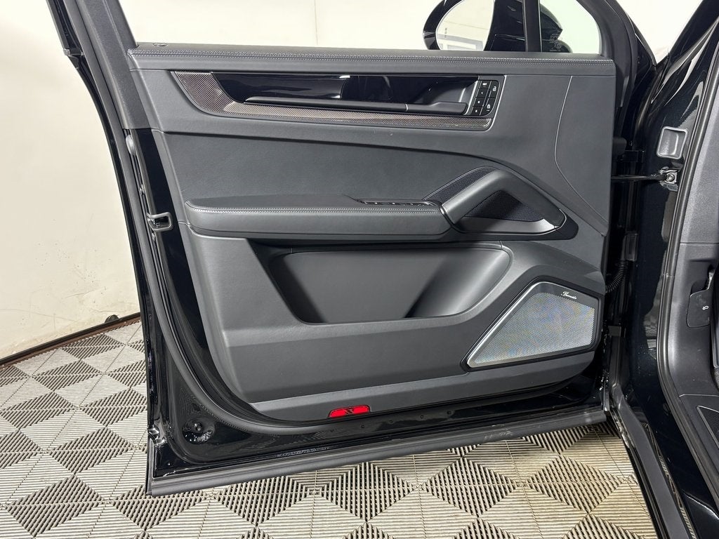 2026 Porsche Cayenne GTS