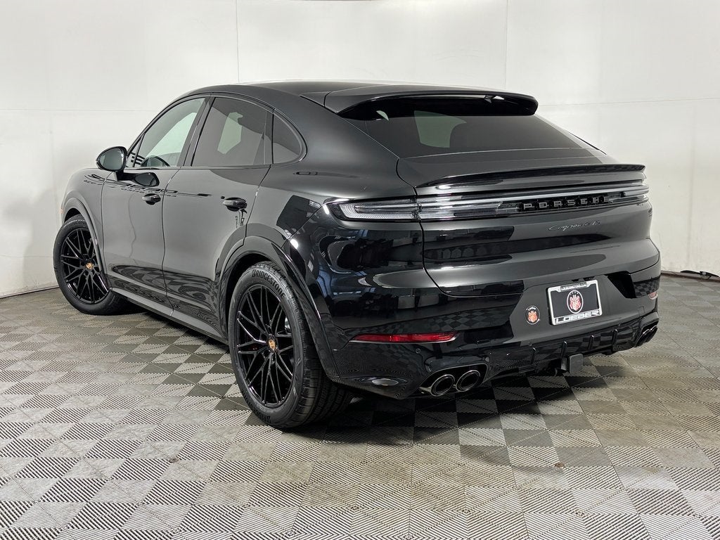 2026 Porsche Cayenne GTS