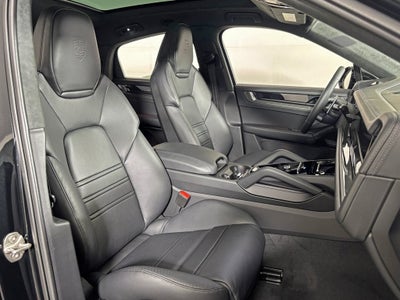 2026 Porsche Cayenne GTS