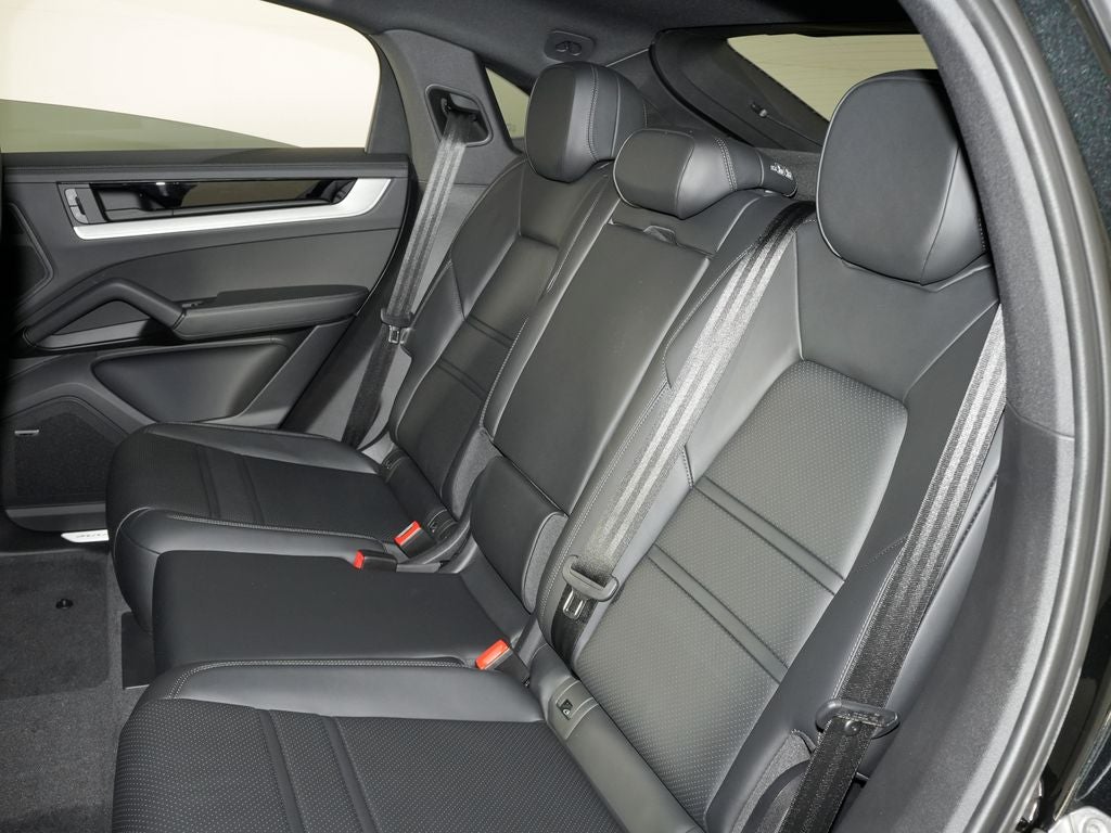 2026 Porsche Cayenne S
