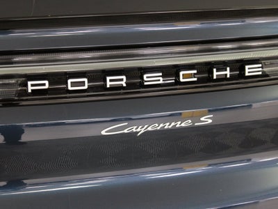2025 Porsche Cayenne S