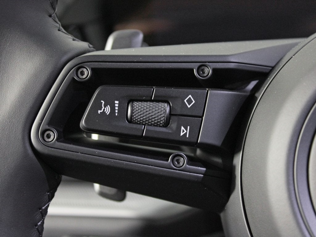 2025 Porsche Cayenne S