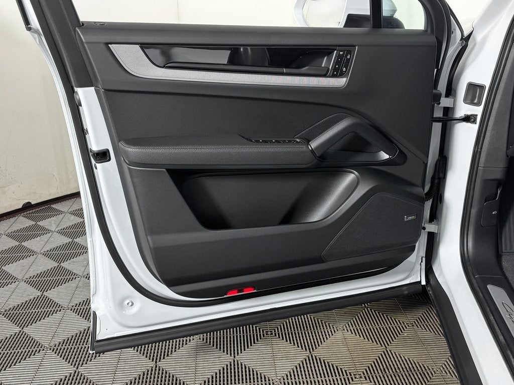 2026 Porsche Cayenne S