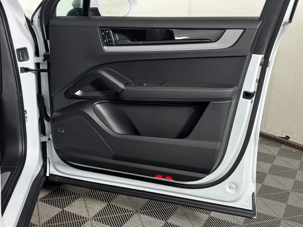 2026 Porsche Cayenne S