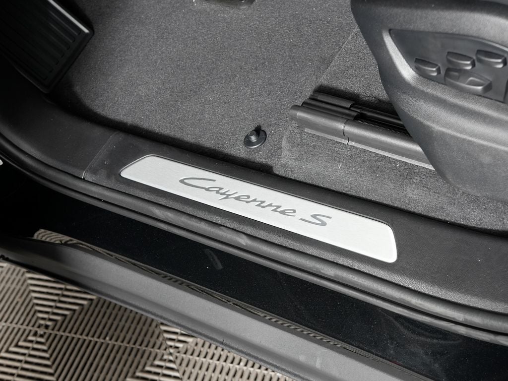 2026 Porsche Cayenne S
