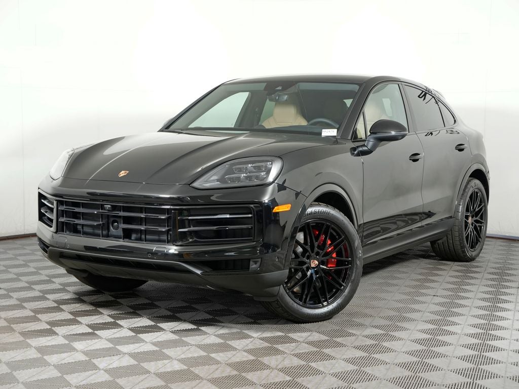 2026 Porsche Cayenne S's photo