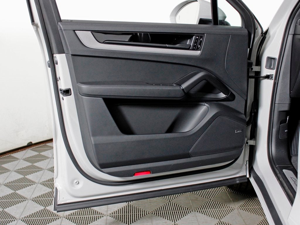 2026 Porsche Cayenne S