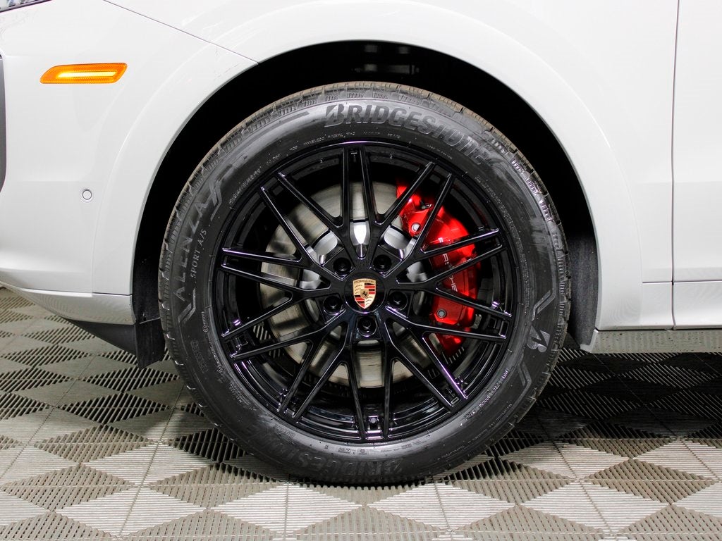 2026 Porsche Cayenne S