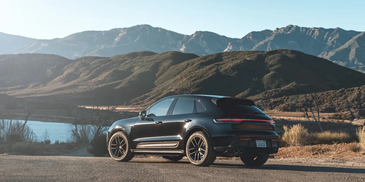 2026 Porsche Macan in Lincolnwood, IL