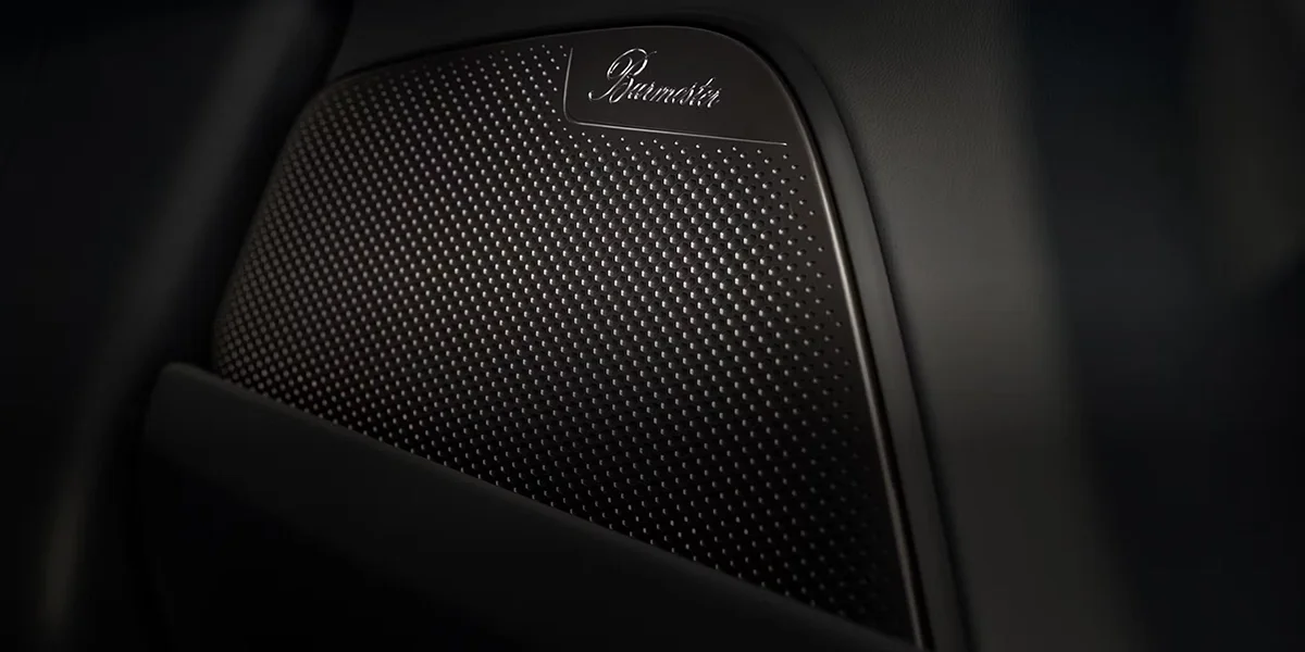 Digital cockpit of the 2026 Porsche Panamera 