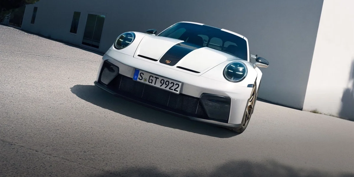 front view of Porsche 911 GT3.